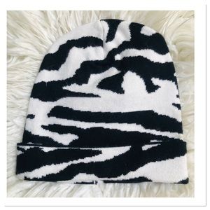Sandro Black and White Patterned Hat